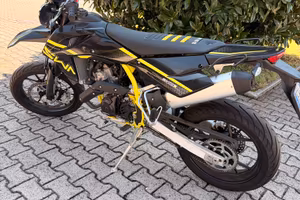 SWM SM125R