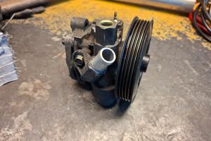 Pompa idroguida subaru DA REVISIONARE