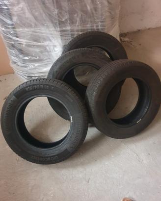 Gomme Continental estive .