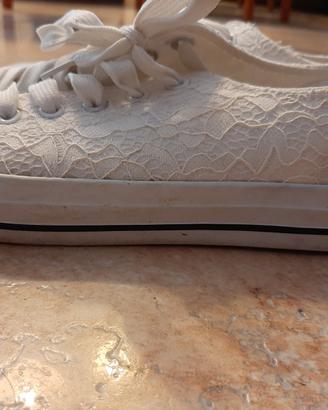 Scarpa tipo Superga in pizzo macramè tg.37