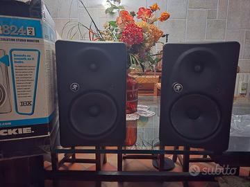 mackie HR824 mk2
