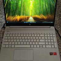 HP portatile Ryzen 5 16gb di ram