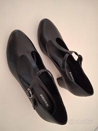 Scarpe nere da donna in similpelle, nr. 37