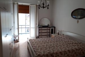 Bilocale ampio Loano centro