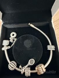 Bracciale Pandora con 5 charme