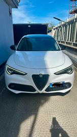 Alfa romeo stelvio 2.2