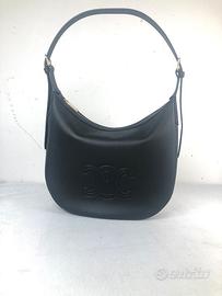 Borsa a tracolla da donna alla moda