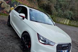 Audi A1 1.4 TFSI S.TRONIC carplay
