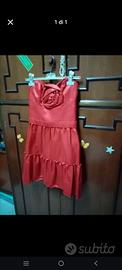 vestito rosso scollato per cerimonie