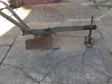 Vecchia rincalzatrice