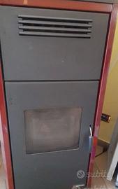 Stufa a pellet Ungaro Maya 34 kw