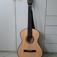 chitarra classica acustica