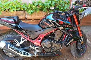 Vendita moto naked CB hornet 750