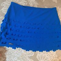 Gonna per il mare con cuori blu