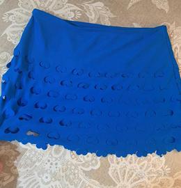 Gonna per il mare con cuori blu