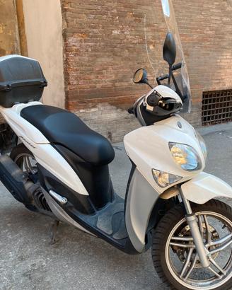 Yamaha Xenter 150
