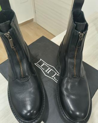 STIVALETTI  CULT    UOMO  N.40