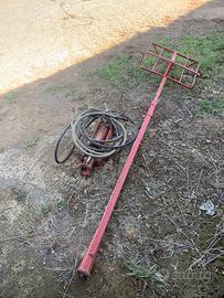 Sollevatore Carica presse fieno su rimorchio