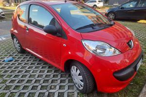 Peugeot 107 1.0 benzina 2009