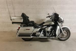 Electra Glide Ultra Classic - FLHTCU 1550 (FMI)
