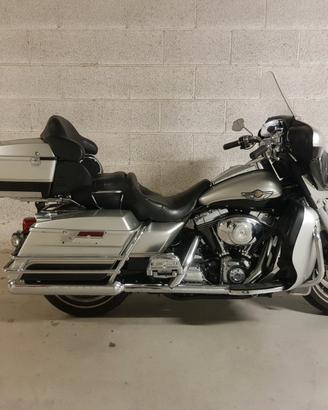 Electra Glide Ultra Classic - FLHTCU 1550 (FMI)