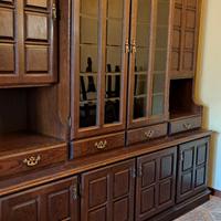 credenza in noce