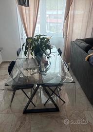Tavolo da pranzo