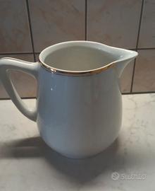 brocca per il latte 1960