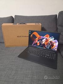 ASUS Vivobook 15" Core 5 16GB RAM Garanzia 2028