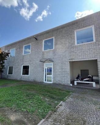 Immobile in asta di 833 m² a Asti