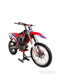 Honda crf 250 r. Anno 2015