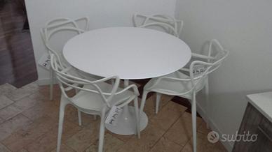 Tavolo Tulip design Eero Saarinen marmo o laminato