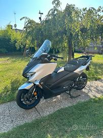 Scooter TMax 530