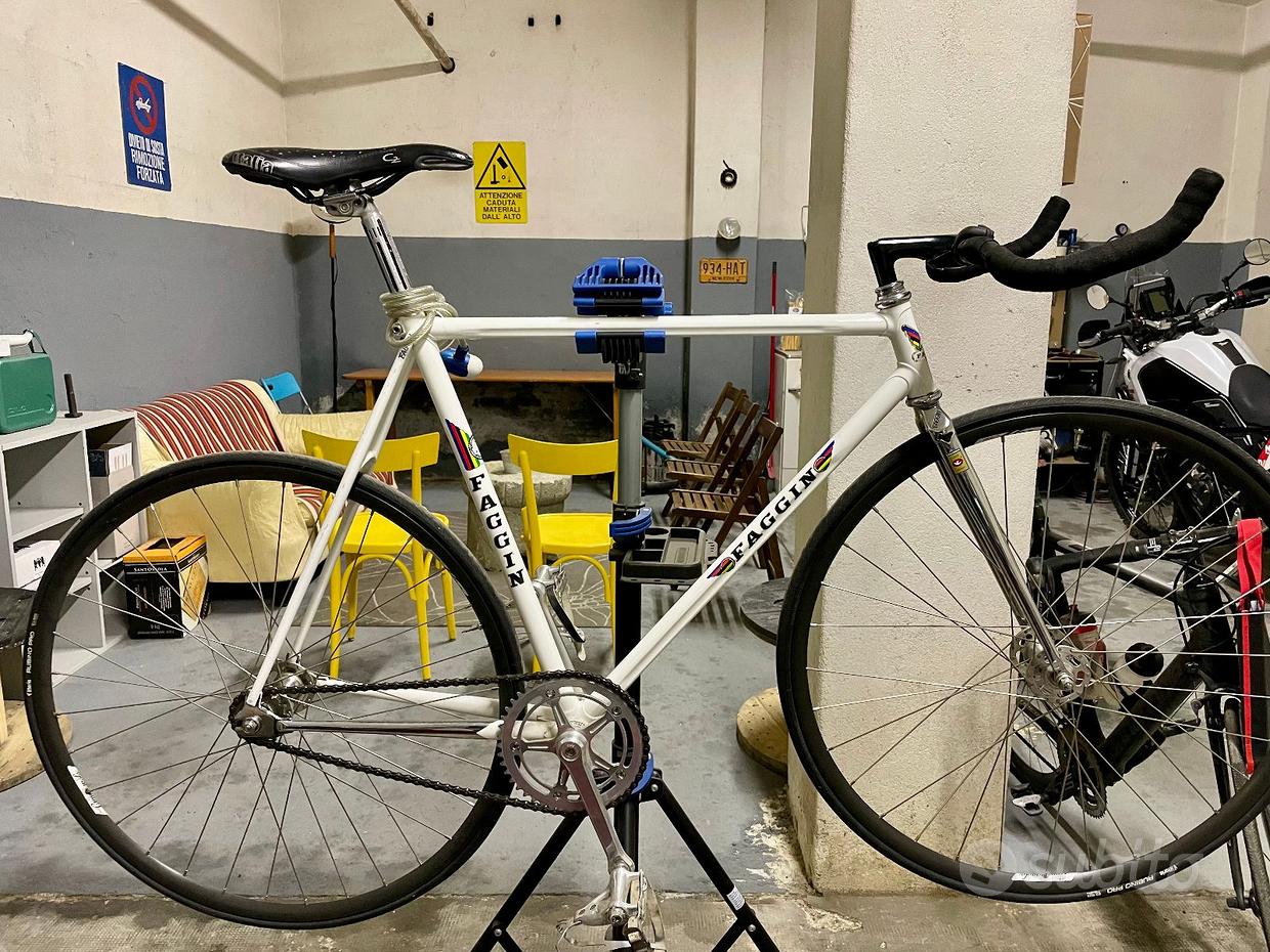 Pursuit Fantastiche offerte di Biciclette