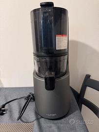 Estrattore professionale hurom