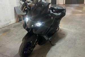 tmax 560