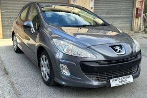 Peugeot 308 1.6 8V HDi 112CV cambio robototizzato 