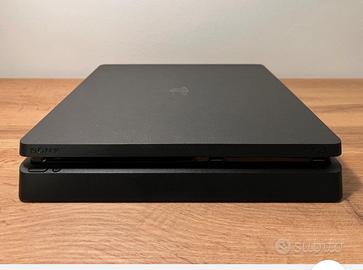 Play Station 4