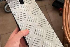 Pedana poggiapiedi ciao personalizzata