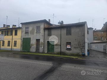 CASA SEMINDIPENDENTE A LUGO