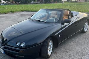 Alfa Romeo Spider 2.0 TS