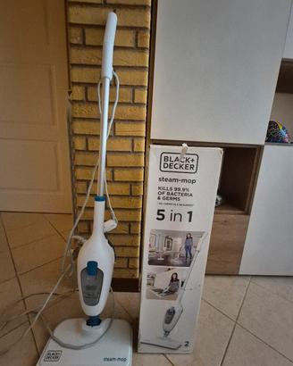 Lavapavimenti a vapore  Black & Decker