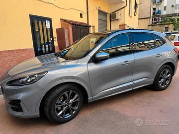 Ford kuga ST-Line 190cv 2500 cilindrata