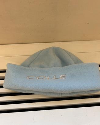 due cappelli pile e 1  occhiali montagna