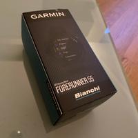 Smartwatch running Garmin Forerunner 55