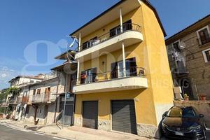 Terratetto Fiamignano [Cod. rif 3256296VRG]