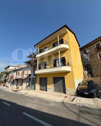 Terratetto Fiamignano [Cod. rif 3256296VRG]