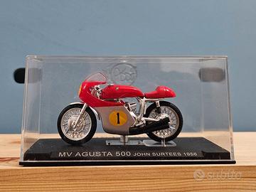 MV Augusta 500 J. Surtees 1956 modellino moto GP