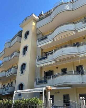 Appartamento di 120 m² con 4 locali e box auto dop