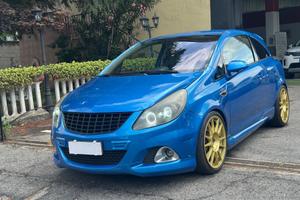 Opel Corsa 1.6 T 192CV 3 porte OPC
